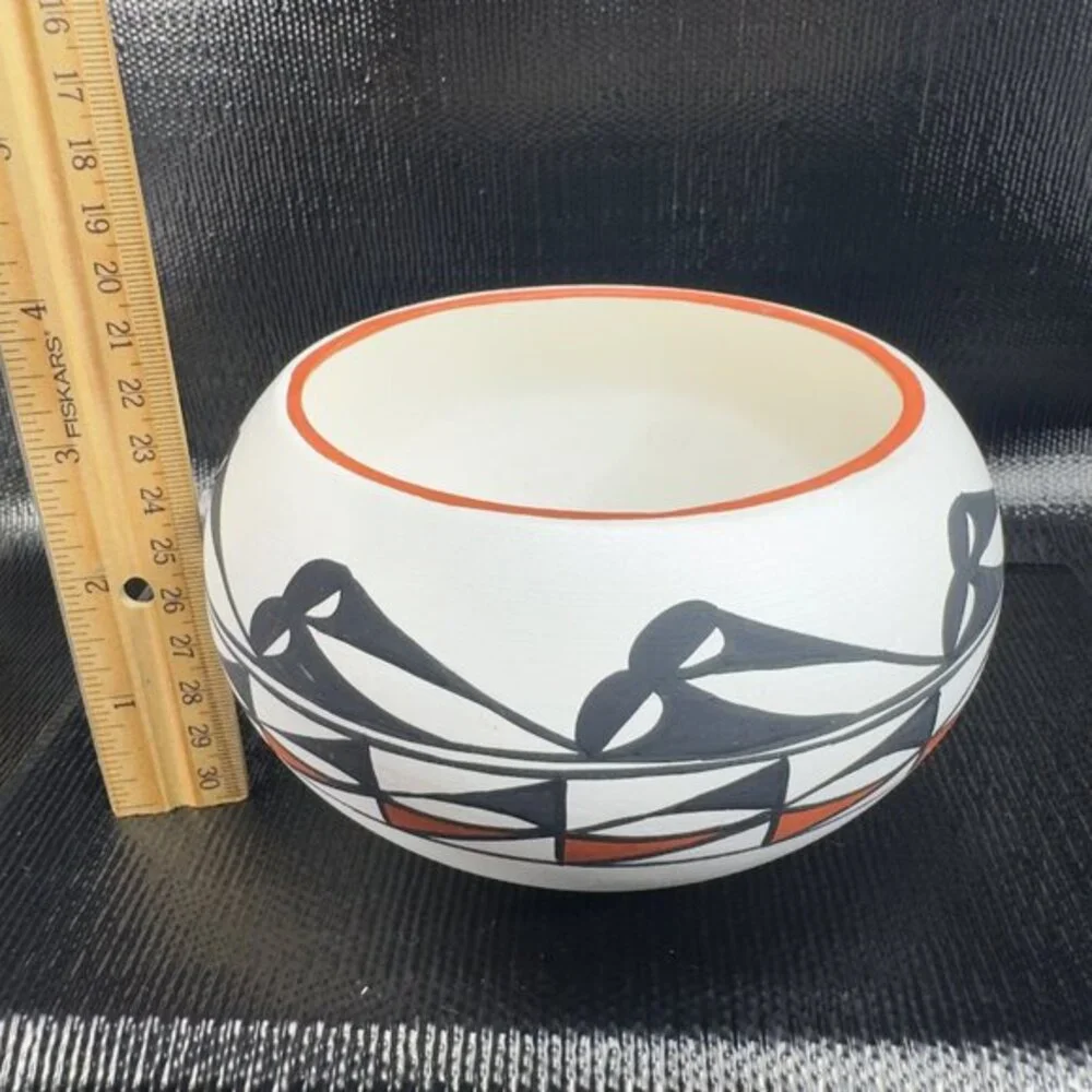 M L Laguna Hand Made Pottery Native American Artist Signed Planter Dish Bowl VTG